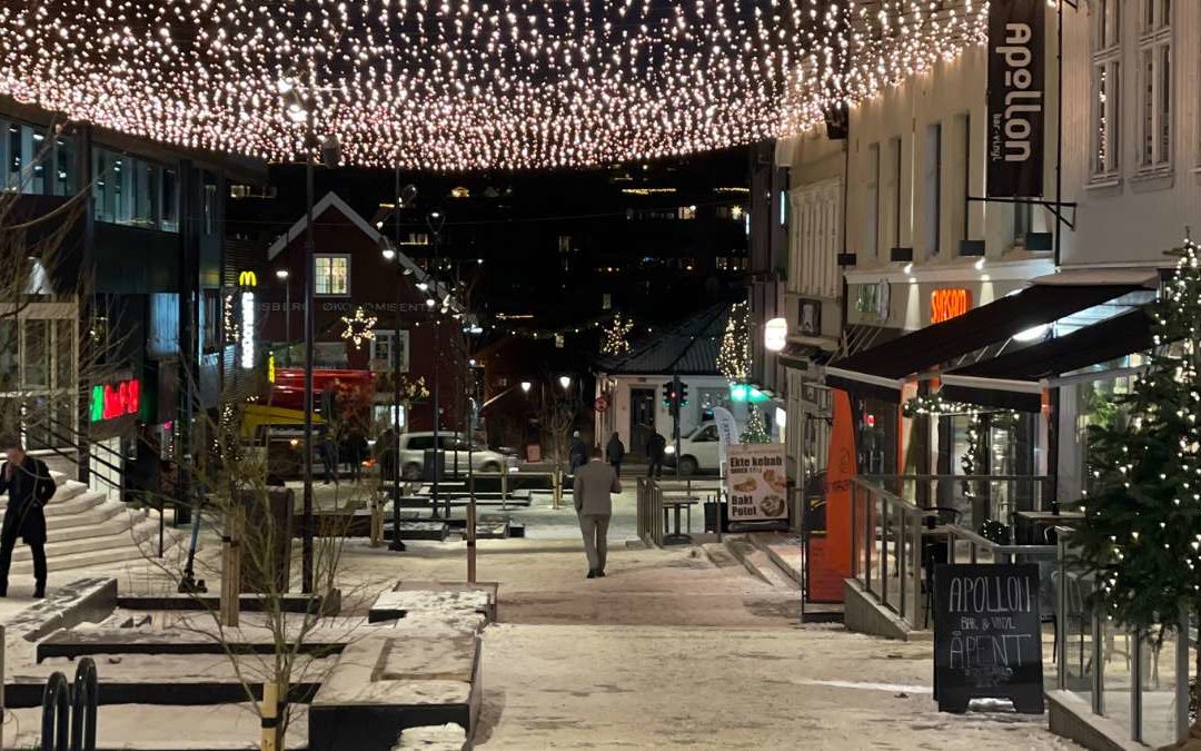 Nå skal mer enn 50 000 vinterlys tennes i Tønsberg sentrum!